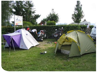 Das erste Camp